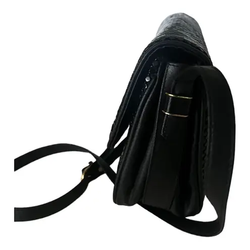 Whiting & Davis Black Leather Black Brass Circle Flat Mesh Crossbody Bag