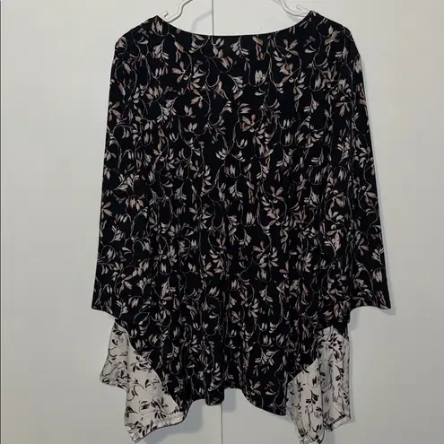 Zac and Rachel Floral Print Tunic Top w Asymmetrical Hem Women’s Size 2X