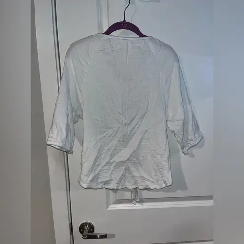 Studio West White Cotton Button Up w/ Tie Detail - Size Medium