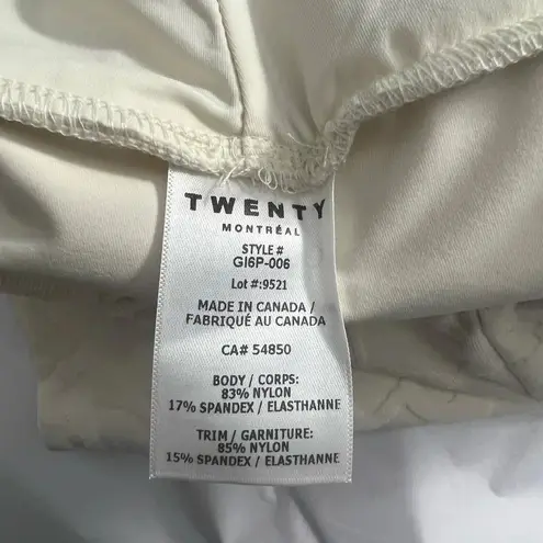 Twenty Montreal Roaming Giraffe 3D Biker Shorts Cream Size Small