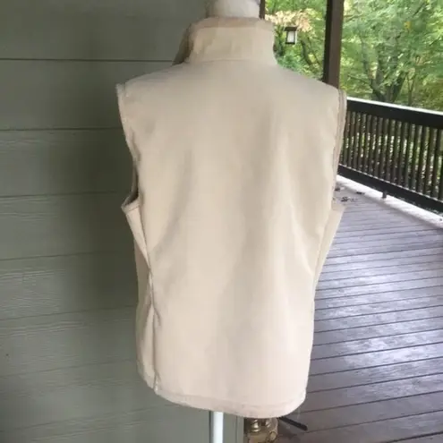 Woolrich Sherpa Fur Lined Corduroy Vest