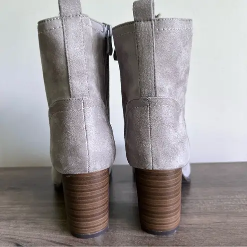 Journee Collection Baylor Women's Lace Up Boot Size 9 Wide #B1501