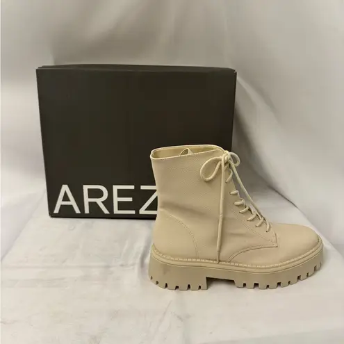 Arezzo Lug Combat Boots Platform Lace Up Ankle Booties Beige Size 10B Tan