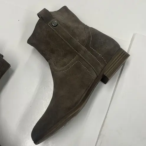 Frye & Co Women's Boots Size 7.5 Sarah Shortie Ankle Boots Suede Western Casual Brown