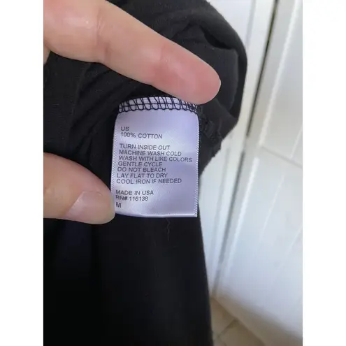 Bravado Womens Tee Sz M QUEEN Band Tee Black Blue Flocked 1980 The Game