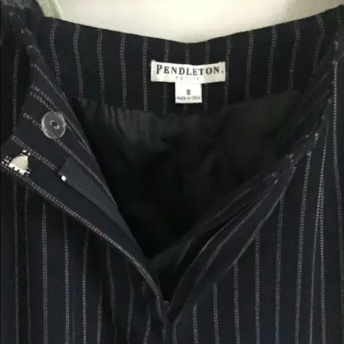 Pendleton Women’s Classic Navy and White Striped Pleated Trousers Slacks