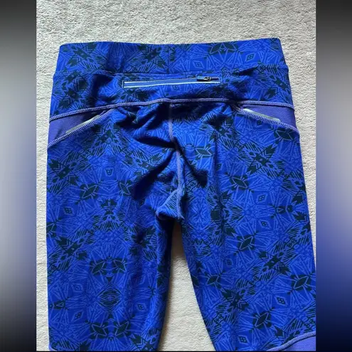 Athleta  Womens Cairo Bare to Run Knicker‎ Capri Crop Legging Purple Size Small