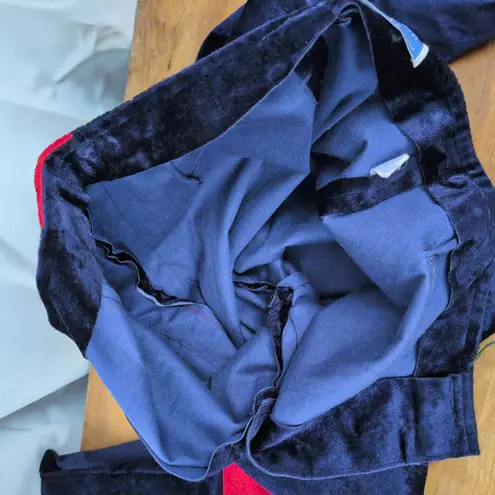 Vintage Bevero New York Red Arrow on Navy Velvet Flared Pants. Blue Size 28