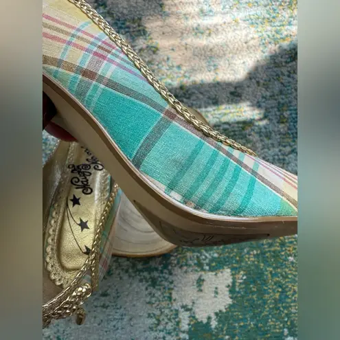 Vintage Y2K Naughty Monkey plaid gold leather bow heels, size 8 Green