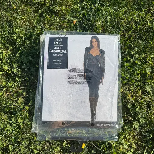 Party City NIB Dark Angel Black Gothic Fallen angel fancy Halloween costume Adult Small