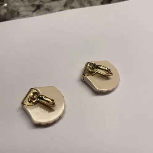 Napier Gold Tone Signed Clip