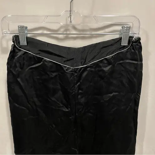 Vintage 40’s? Black silk embroidered pajamas top and pants wide leg pull on