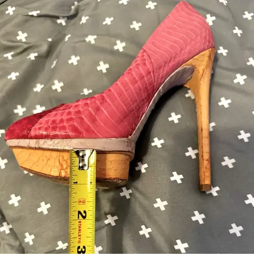 Brian Atwood  Pink Snakeskin Platform Pumps Heels - Size 6