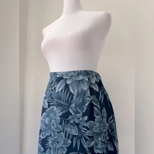 Laura Scott Vintage ‘90s Blue & Black Floral Print Midi Skirt