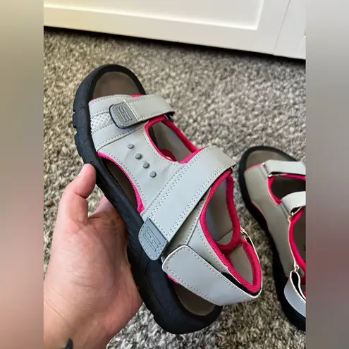 Coxist Women’s Gray Pink Active Waterproof Hiking Sandals Size 8