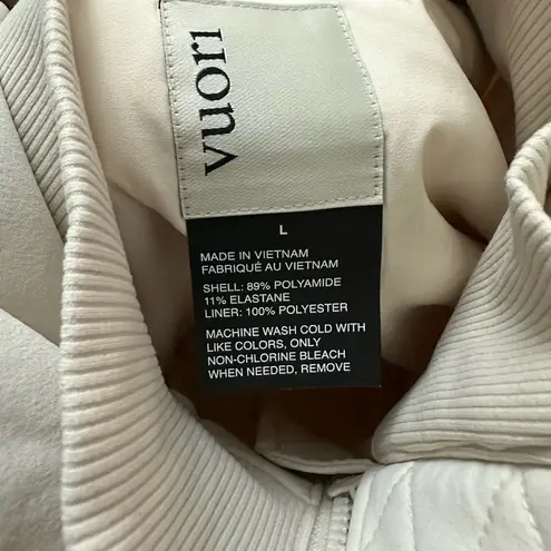 Vuori Sky Puffer Jacket Size Large NWT in Milkweed