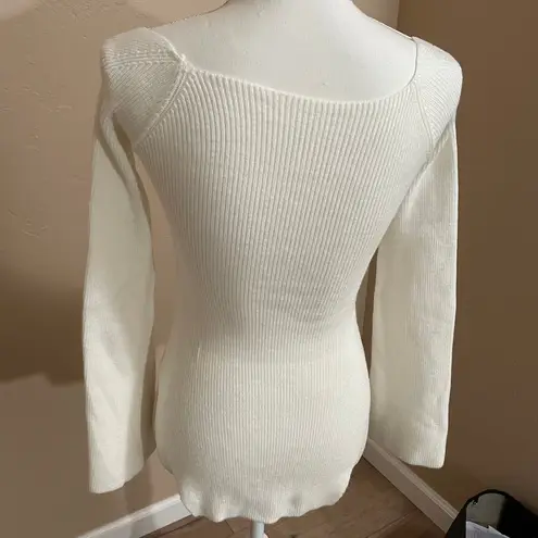 Womens White Sweater Small Fitted Unbranded