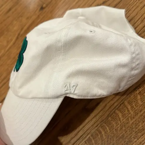 47 Brand 47 UNIVERSITY OF NOTRE DAME CLEAN UP ADJUSTABLE HAT WHITE, Size: OSFA