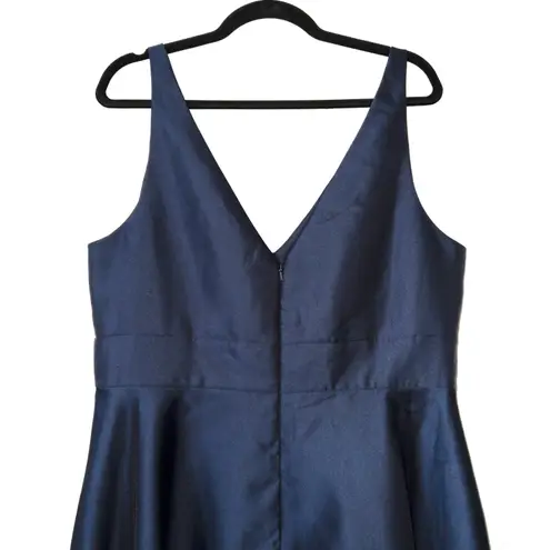 Alfred Sung NWT  Midnight Blue V-Neck A-Line Dress Size 18