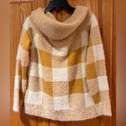 Kut From The Kloth KUT‎ from the Kloth Haruka Off-the-Shoulder Sweater in Mustard Size Medium