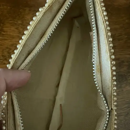 Unique Vintage Vintage 1950’s White Pearl Beaded Clutch Evening Bag