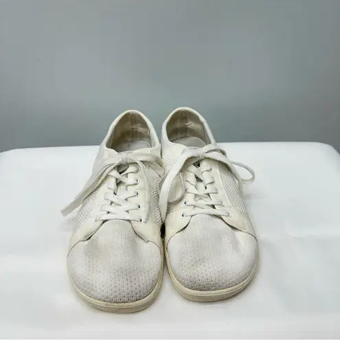 Xero Shoes Dillon zero drop foot shaped white athletic shoes women's 9.5