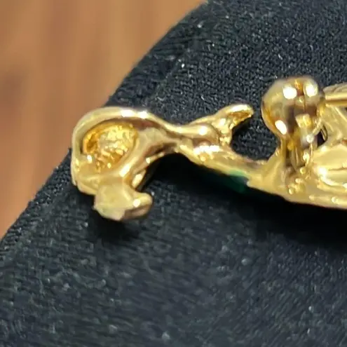 Vintage 1980s Canada Large heavily Gold plated Enameled Peacock Brooch Excellent