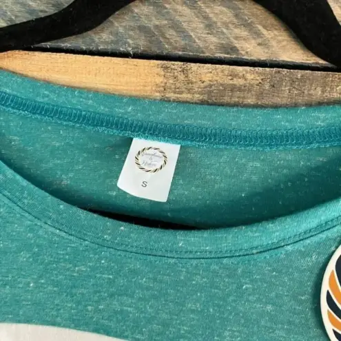 Sunshine & Rodeos Turquoise‎ Camo Stripe Top Size Small