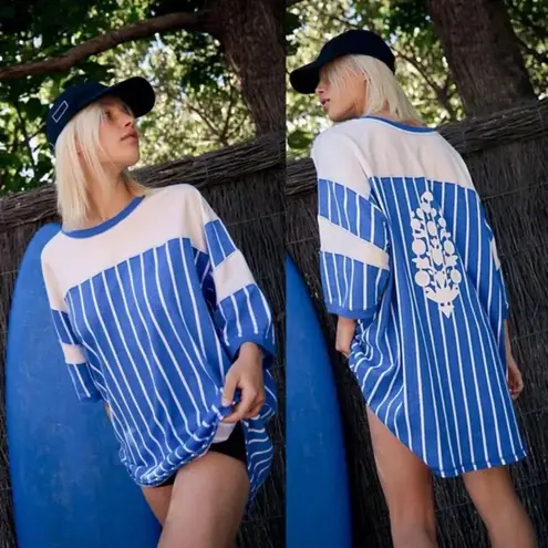 Free People Movement Lineback Logo Tee Size Medium Blue