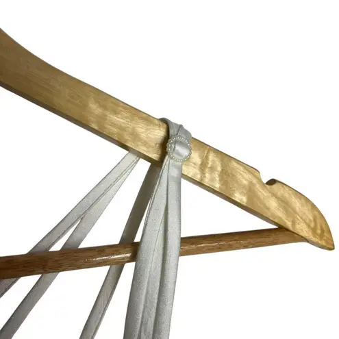 Vtg Womens M Satin Lingerie Tank Top White Applique Lace Strappy Back Ethereal Size M