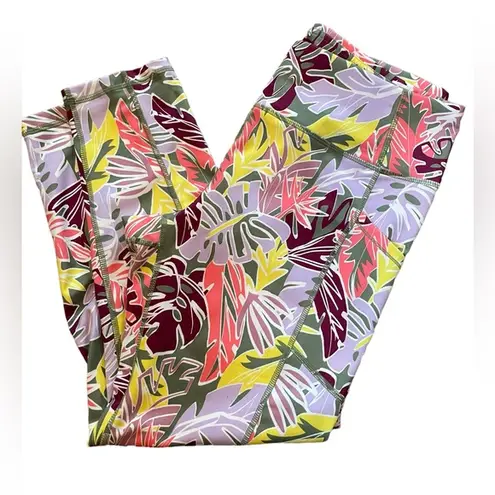 Pro Player Tropical Jungle Coastal Leafy Athletic Athleisure Gym Capri Leggings