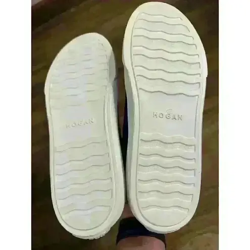 NWT Hogan Soft Leather Blue laminated effect Sz 35 / US Size 5