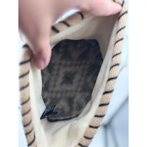 Obermeyer Tan Black pattern Winter Hat Cap 100% Wool Women’s One Size