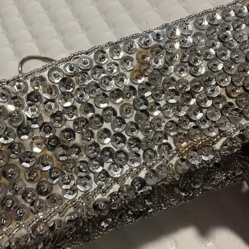 Women’s Beaded Bead Sequin Hand Bag Evening Purse Silver Tone