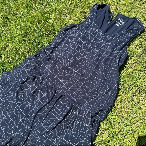 Uniqlo  women’s navy blue jumpsuit size xsmall thumbnail 3