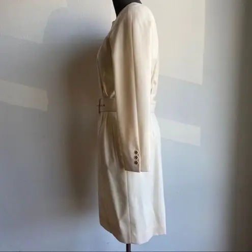 Alex de Bolzan sz 6 Vintage buttoned back belted 100% pure wool dress