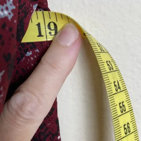 West K Snake Print Top/Blouse in Burgundy Size XS (E5) Purple