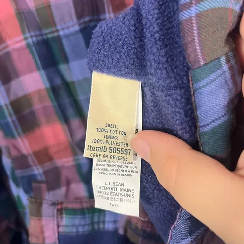 L.L.Bean  Womens Plaid Flannel Fleece Lined Shirt Sz small Snap Button Up Shacket