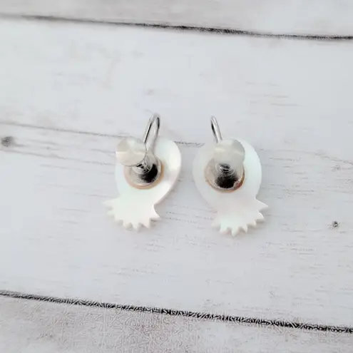 Vintage Screw On Earrings Cream Pineapple with Slight Iridescence