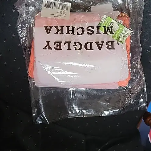 Badgley Mischka Coral Quilted Puffy Pearl Messenger Orange Purse Crossbody Bag