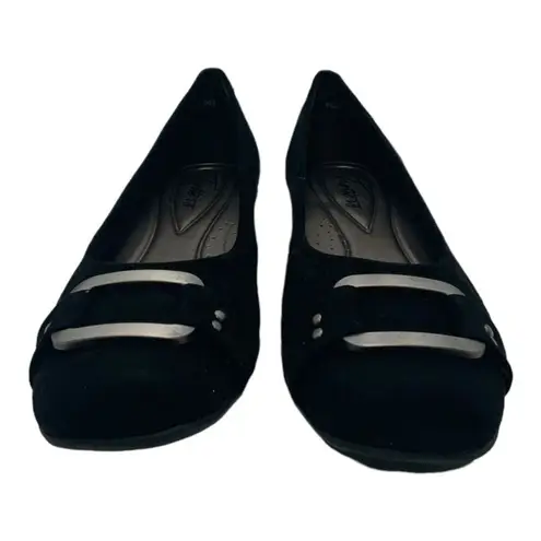 Trotters Sizzle Casual Flats Black Suede US Women's Size 7.5 SS