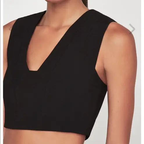 BCBGMAXAZRIA  Crop Top