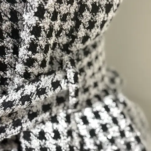 Christopher & Banks  Black & Gray Houndstooth Vest jacket w/belt woman size small