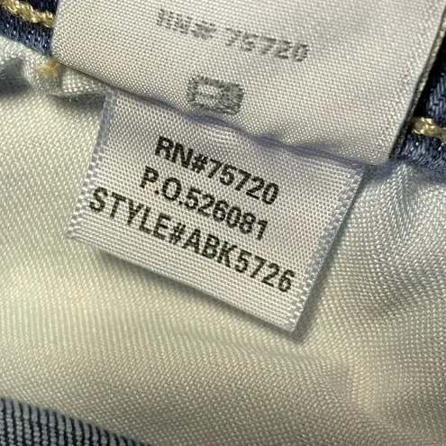 BKE Payton Stretch Cuffed Denim Jean Shorts Women’s 26 Distressed