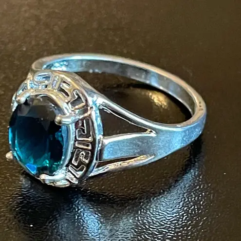 Blue sapphire silver plated ring size 9