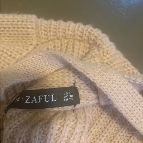 Zaful  Cream Off-the-Shoulder Sweater with Twist‎ Front - Image 6