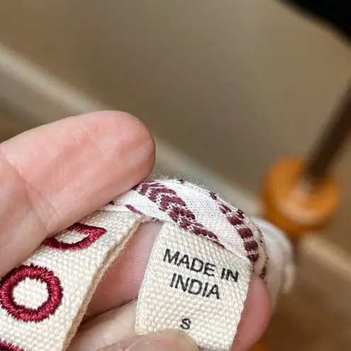 Anthropologie  Dolan Left Coast Embroidered Sleevelss Peplum Top Size S Boho Feel