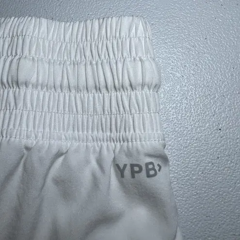 YPB Motion TEK Abercrombie And Fitch White Skort Size Small Golf Skirt Liner