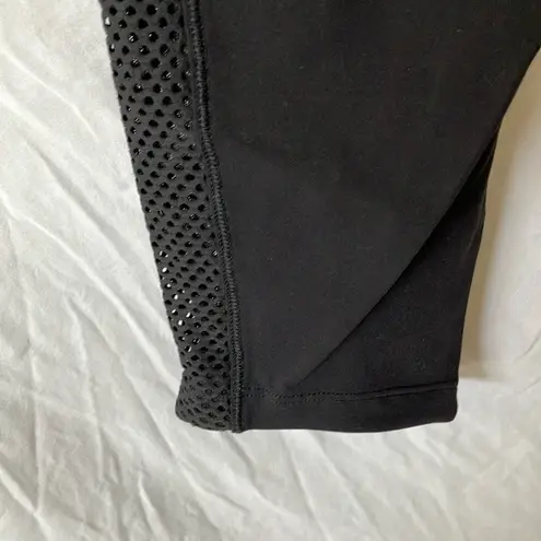 Lululemon: Aline 21” Black High