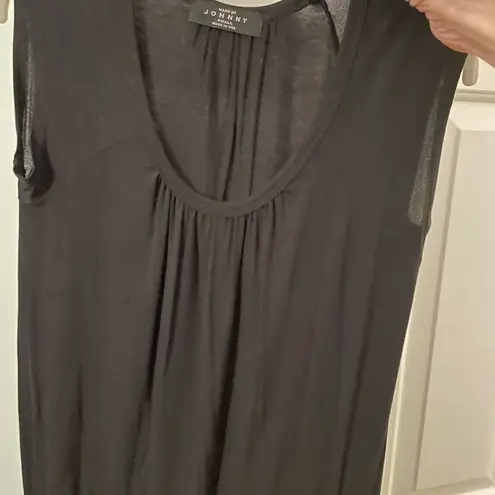 🔵 Women’s Black sleeveless tunic top size Small